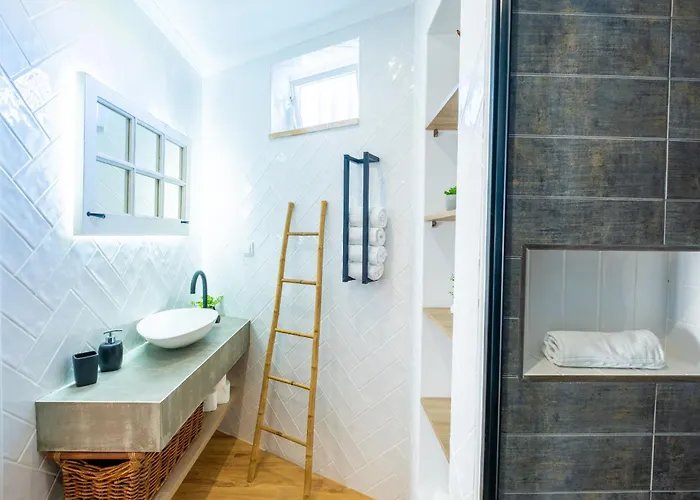 Private Pool Holiday home