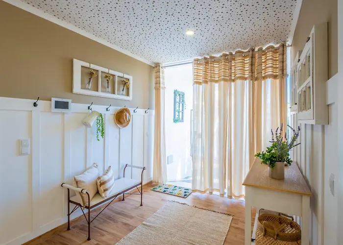 Private Pool Holiday home *